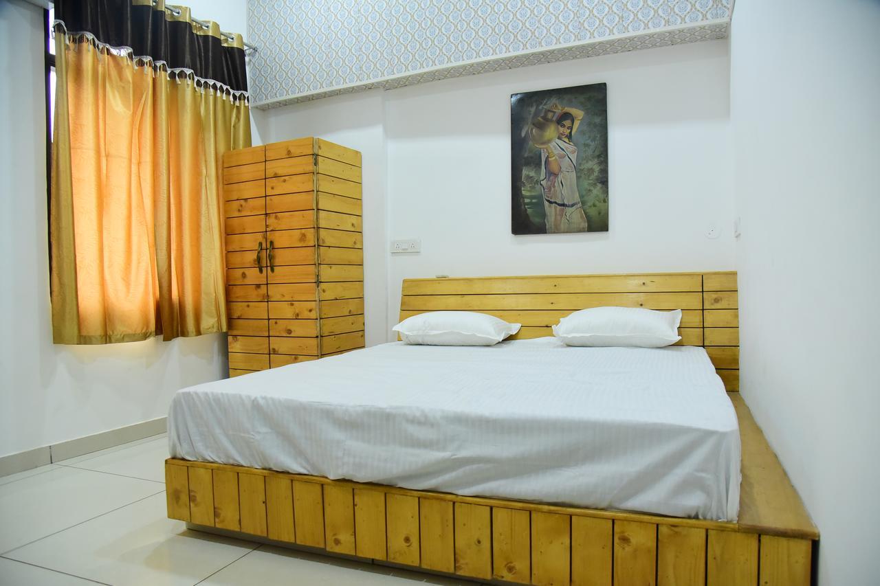 Nutz Backpackers Hostel Amritsar Exterior photo