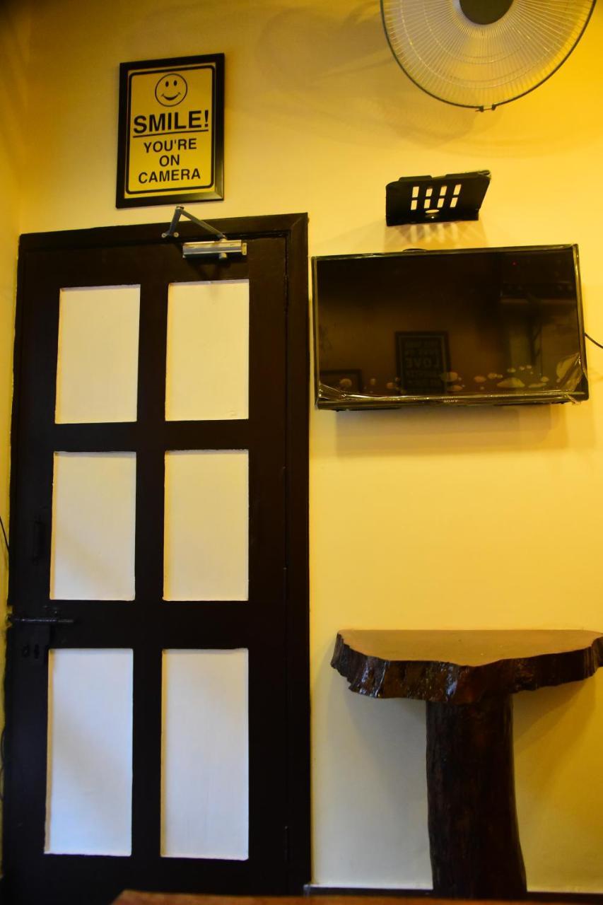 Nutz Backpackers Hostel Amritsar Exterior photo